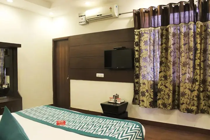 Ханзи: OYO 1180 Hotel Kartikay