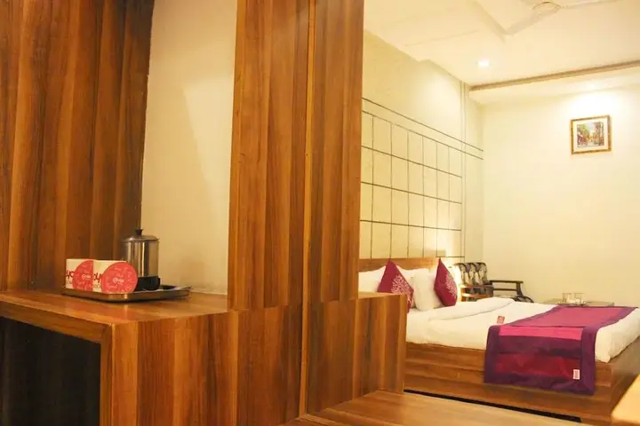 Ханзи: OYO 1180 Hotel Kartikay