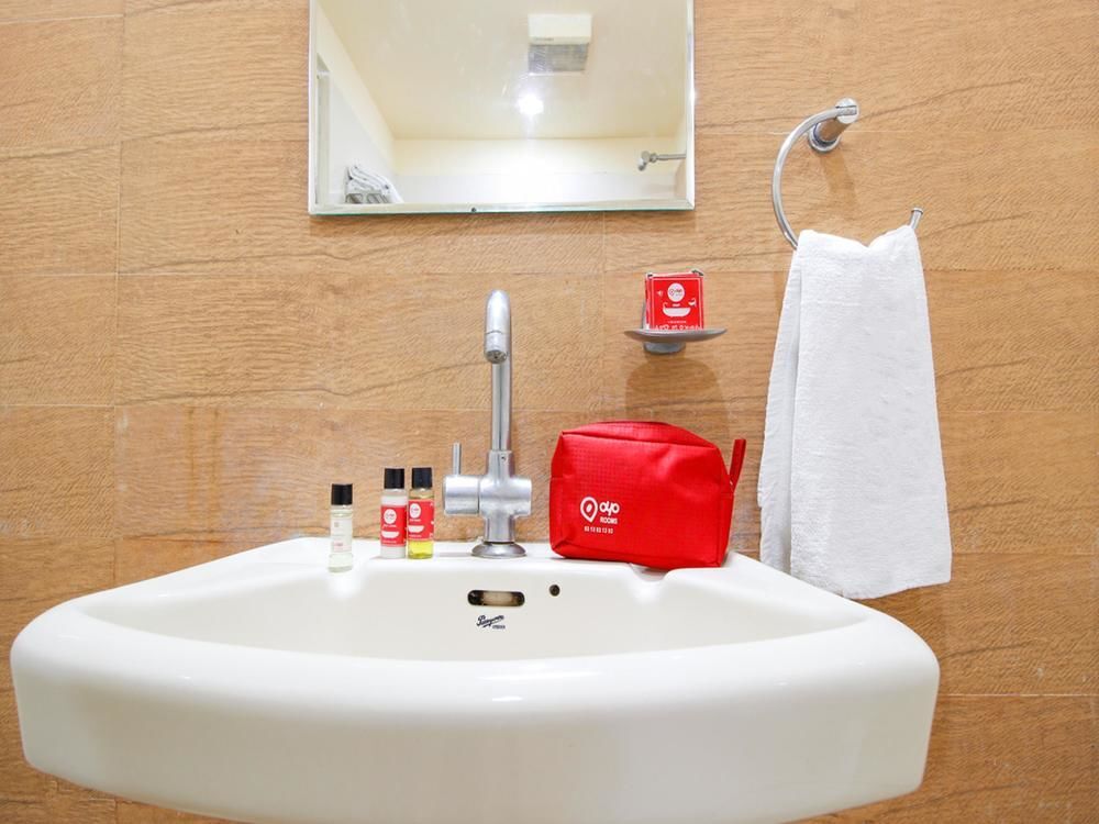 Хидерабад: OYO 1520 Hotel Tourist Plaza