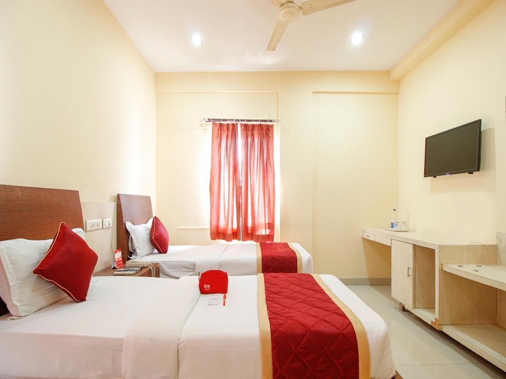 Хидерабад: OYO 1520 Hotel Tourist Plaza