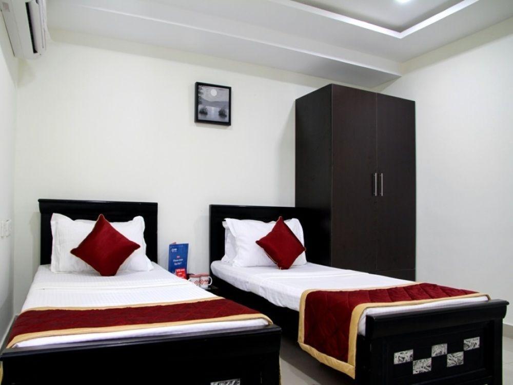 Хидерабад: OYO 1550 Hotel Siri Inn