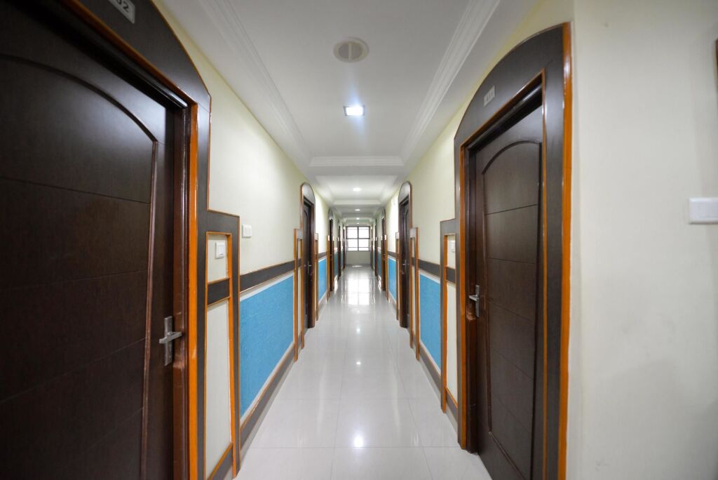 Хидерабад: OYO Flagship 983 Hotel Surya Residency