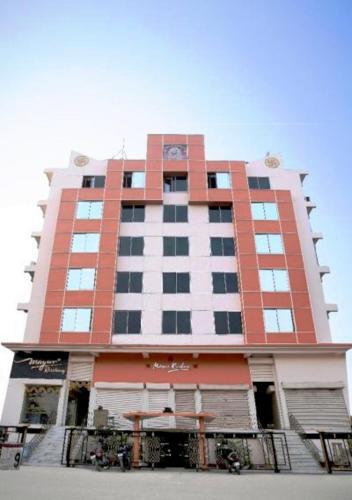 Mayur Residency Hotel — фото 1
