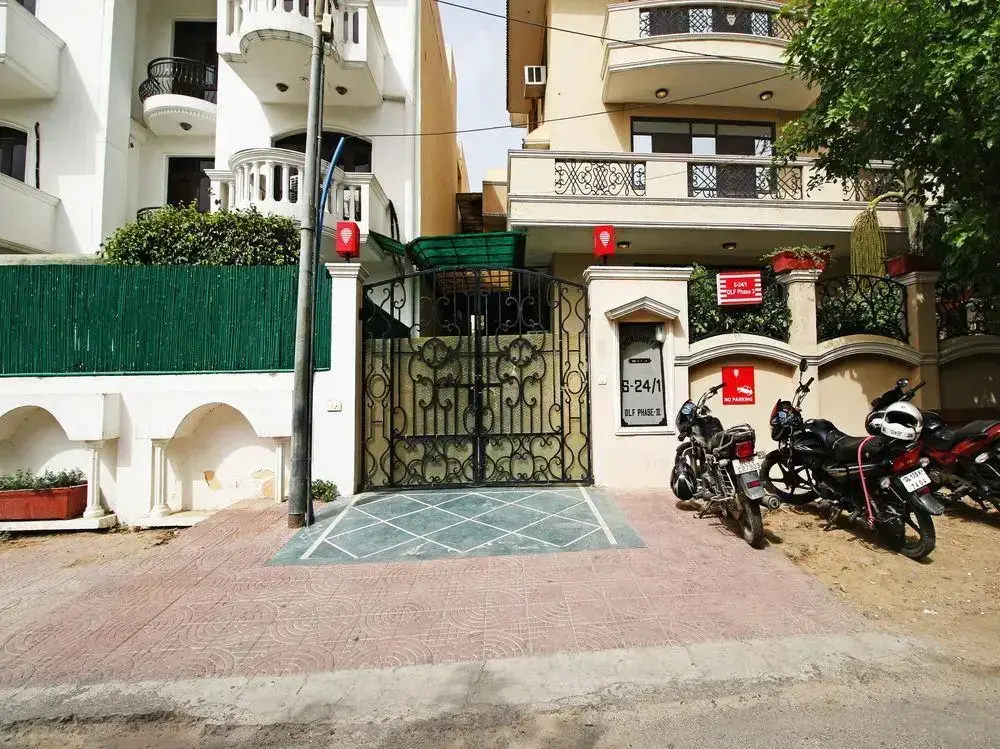 OYO Flagship Guru Dronacharya — фото 1