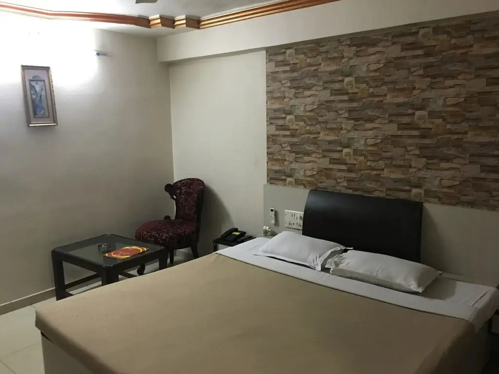 Райпур: Hotel Grand Arjun