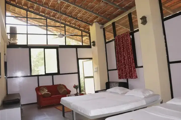Хандала: The Rippling Edge Gadhok Cottage