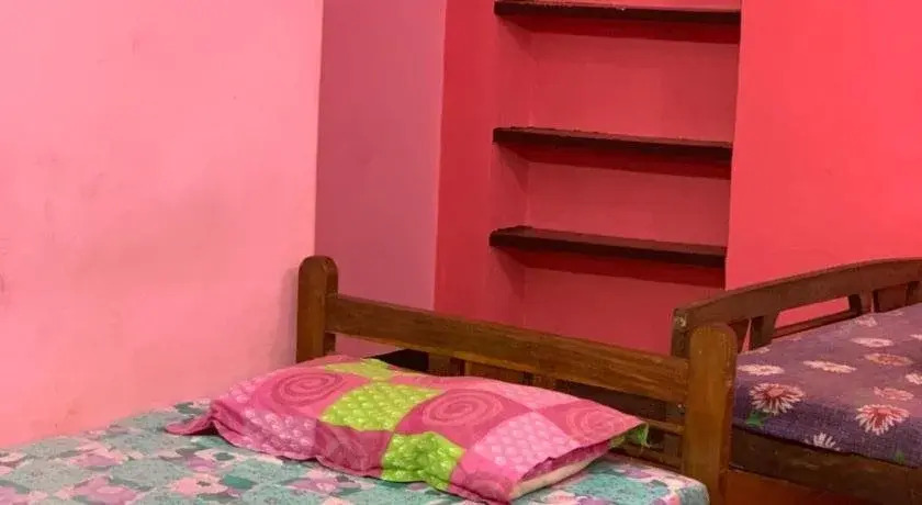 Анджуна: Sai Guru Guest House