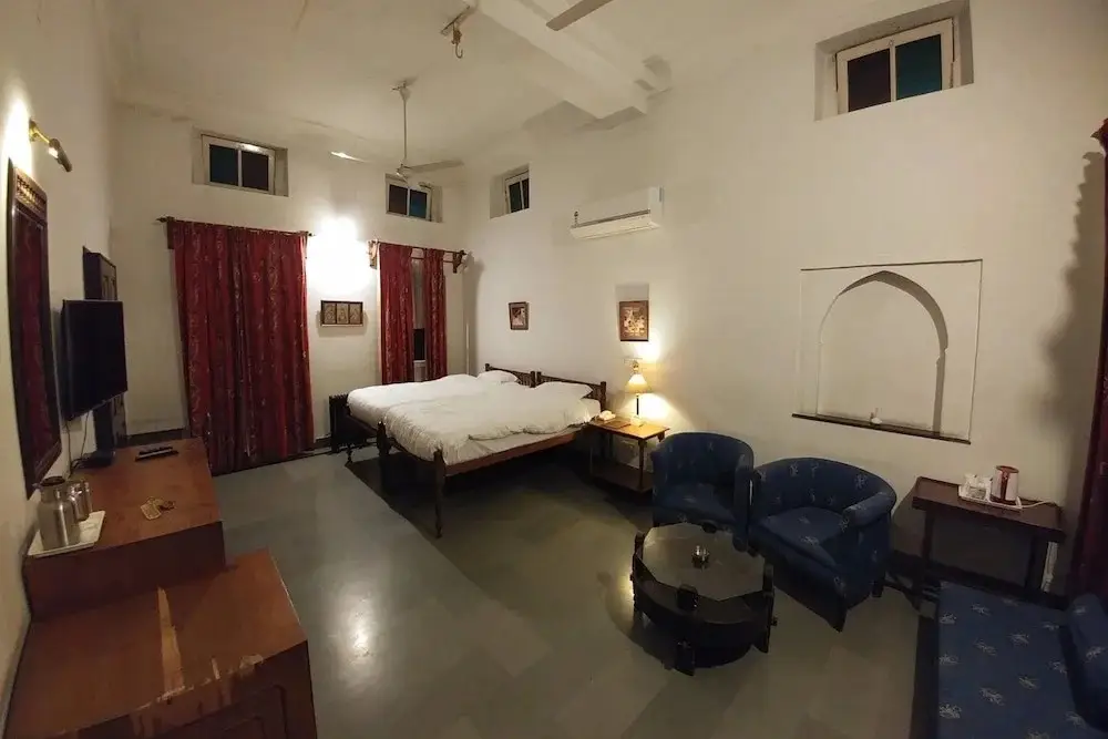 Кота: Hotel Sukhdham Kothi