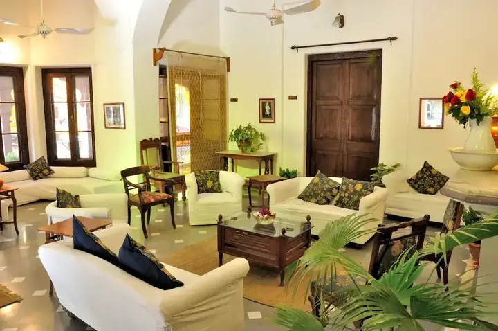 Кота: Hotel Sukhdham Kothi
