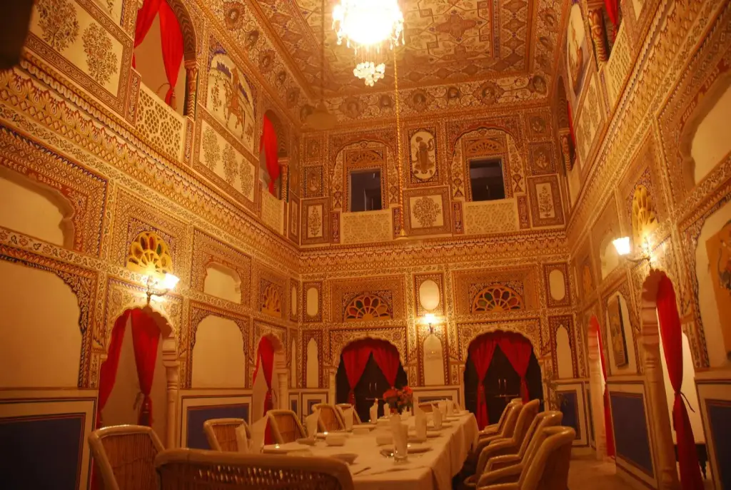 Ачрол: Aapno Heritage Hotel