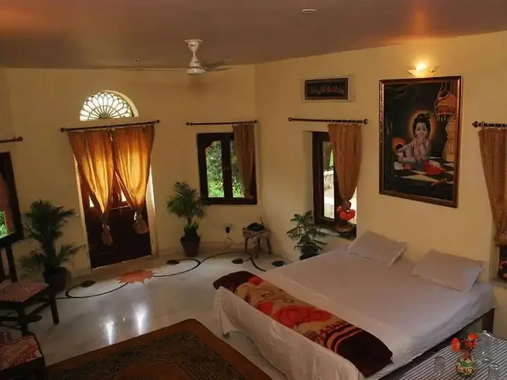 Ачрол: Aapno Heritage Hotel
