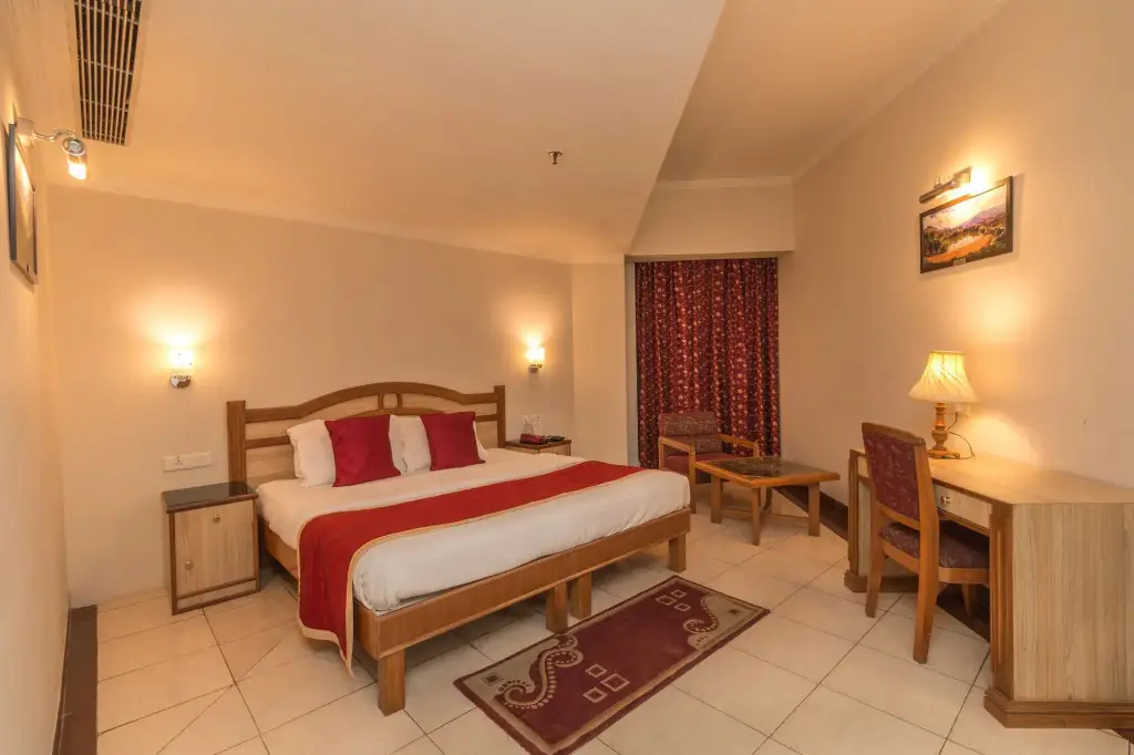 Дехрадун: Hotel Pacific Dehradun