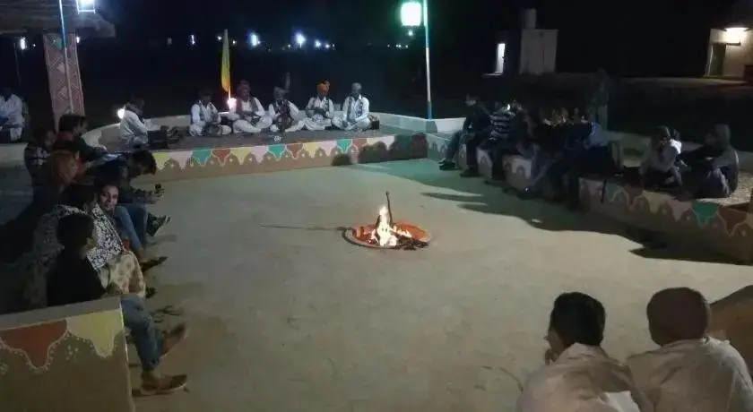 Дхордо: Rann Knadhi Resort