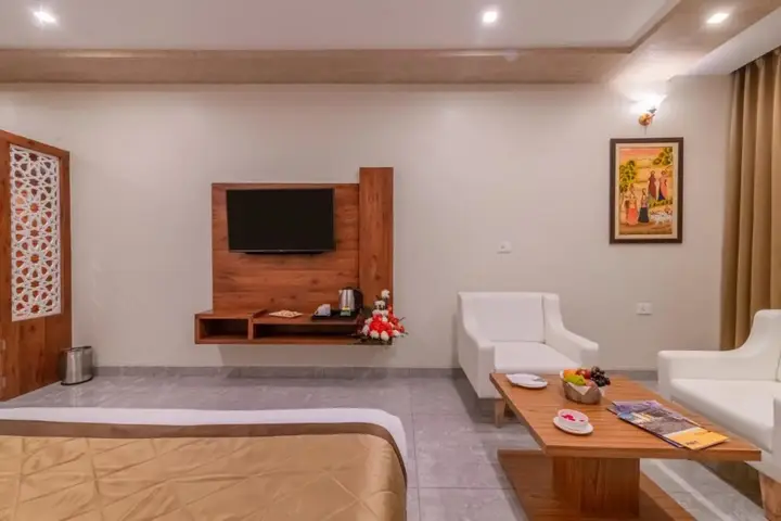 Пушкар: Savitri Resorts