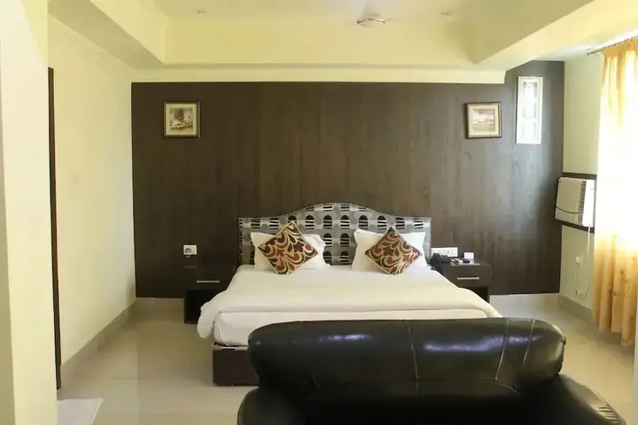 Бодх-Гая: The Bodhgaya Guest House