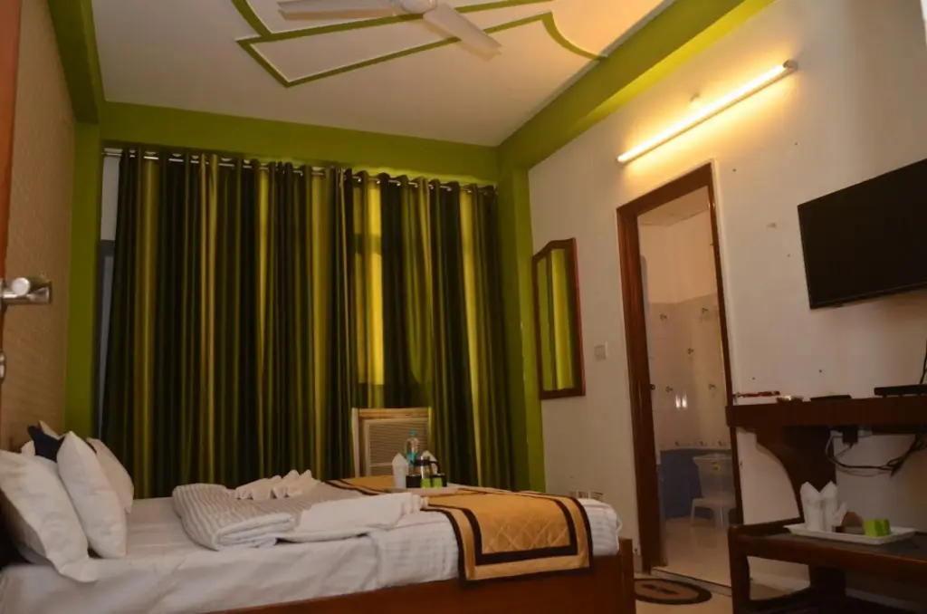 Лакхнау: Hotel Europe Plaza