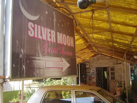 Silver Moon Guest House — фото 1