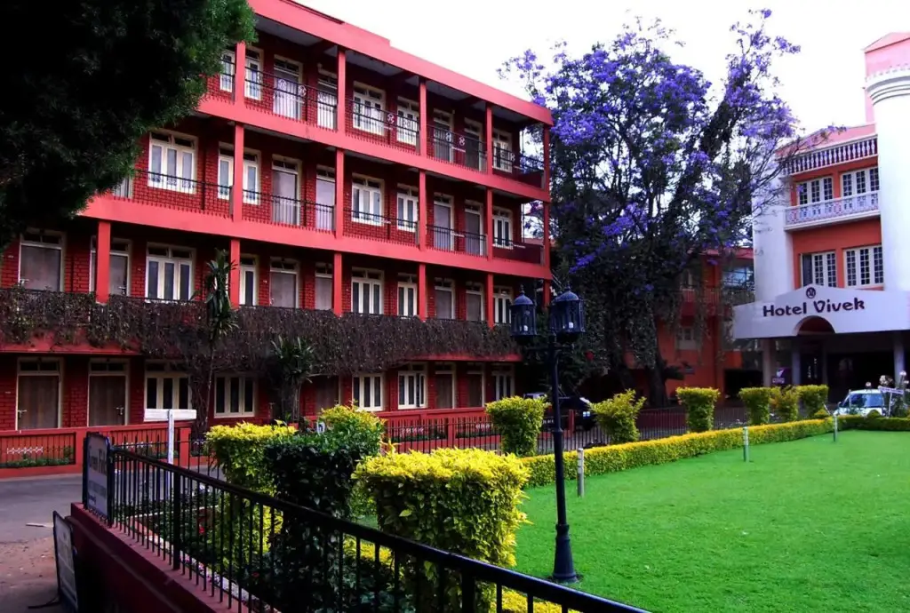 Кунур: Hotel Vivek