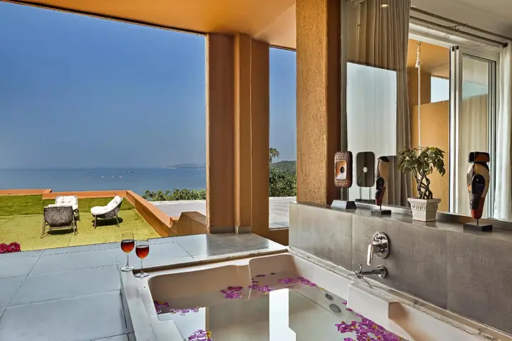 Вагатор: Shalai - The Cliff Resort