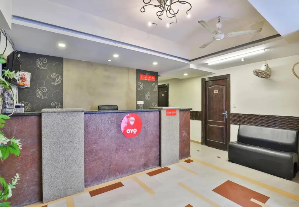 Ахмедабад: Hotel Arya Corporate by OYO Rooms