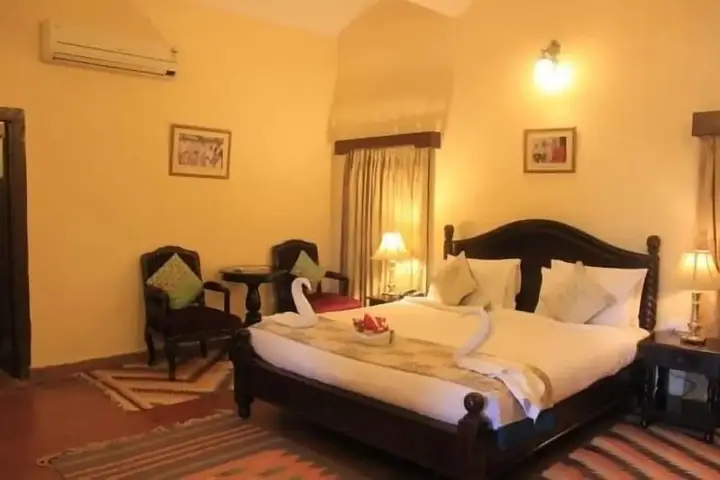Навалгарх: Hotel Roop Vilas Palace