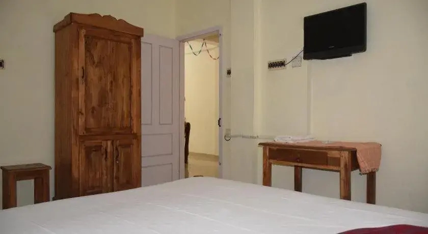 Варкала: Athira Garden Beach Resort