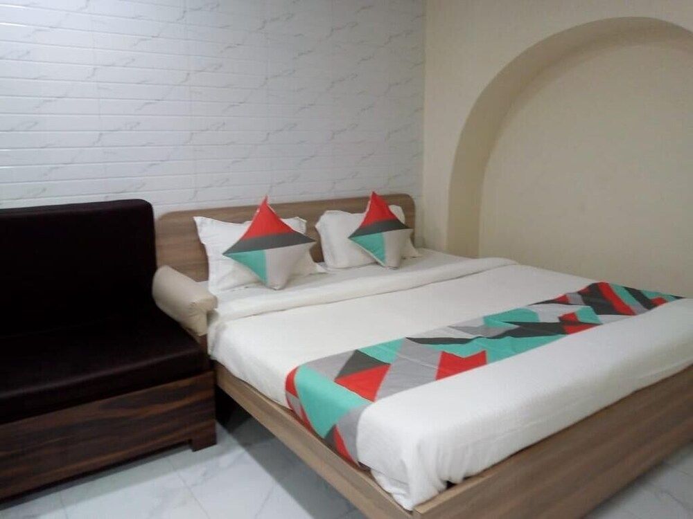 Колката: FabHotel Ghosh Villa Guest House