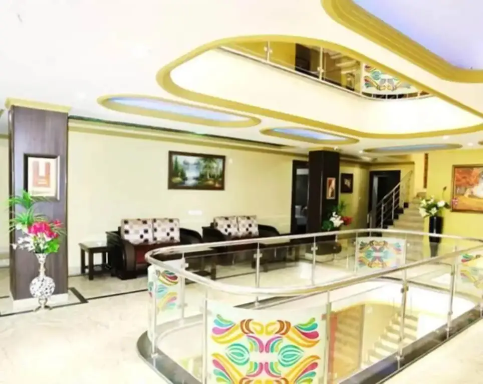 Шринагар: Crown Plaza Residency