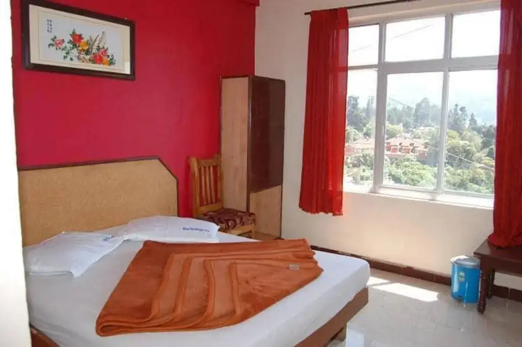 Ути: Weston Holiday Inn