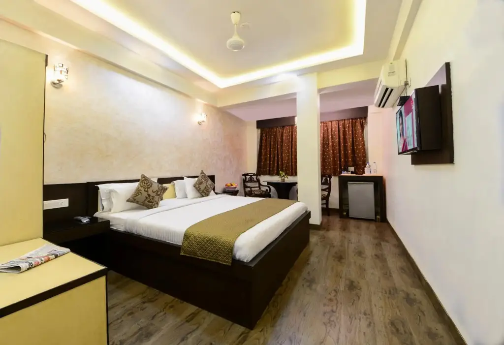 Агра: Hotel Ashish Palace
