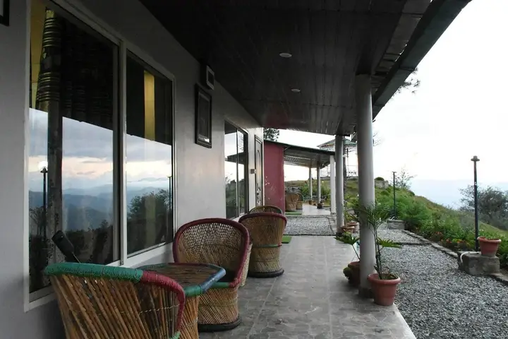 Раникхет: The Moksha Retreat