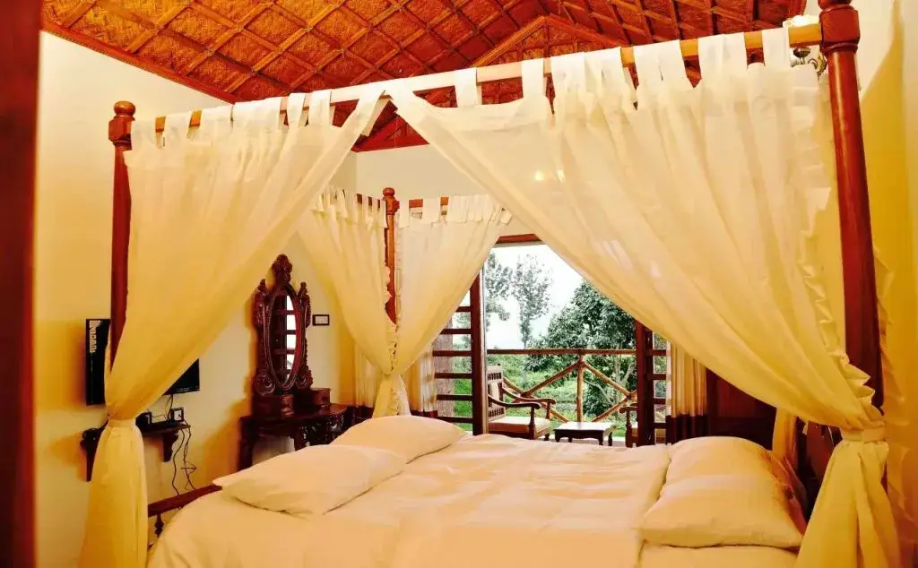 Ути: Hanging Huts Resort - Kotagiri
