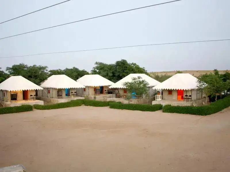 Джайсалмер: Maya Desert Camp