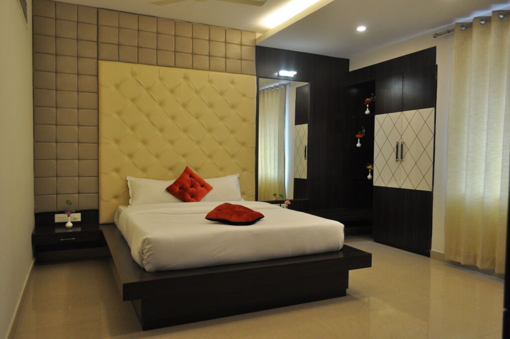 Варанаси: Starihotels Cantt Varanasi