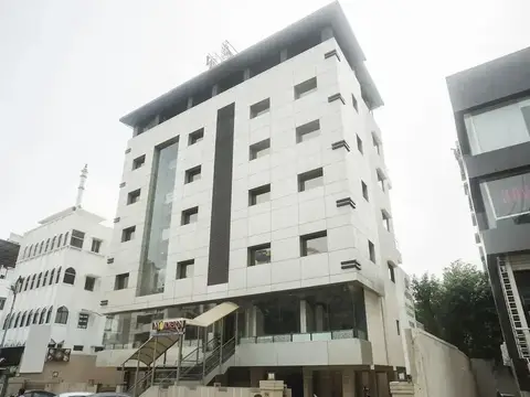 Super Townhouse OAK Regal Inn Near Sant Tukaram Nagar Metro Station — фото 1