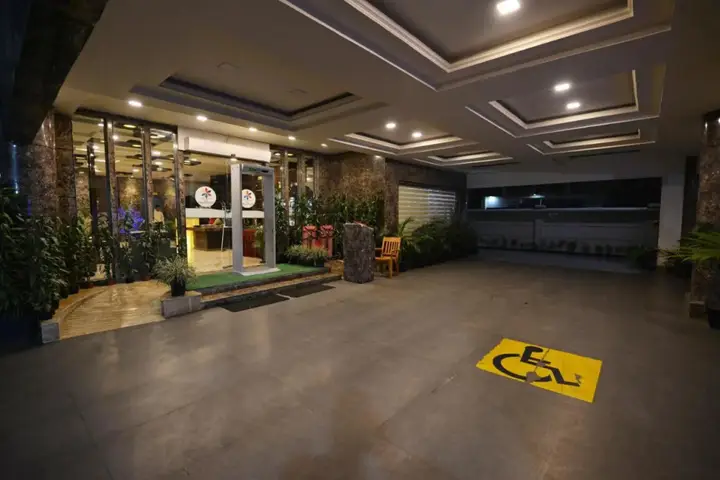 Дибругарх: Hotel Tea County