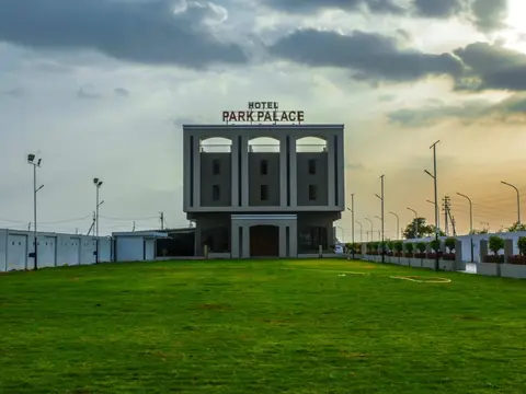 Hotel Park Palace — фото 1