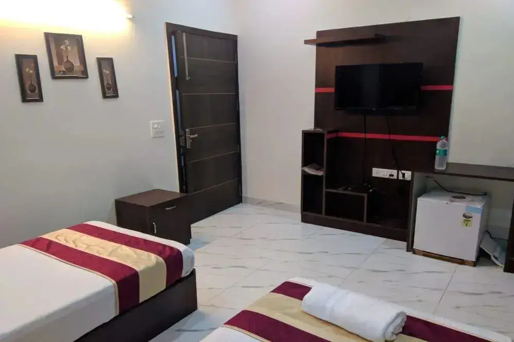 Гуруграм: OYO 酒店玫丹塔 III 馆套房(OYO Rooms Medanta III)