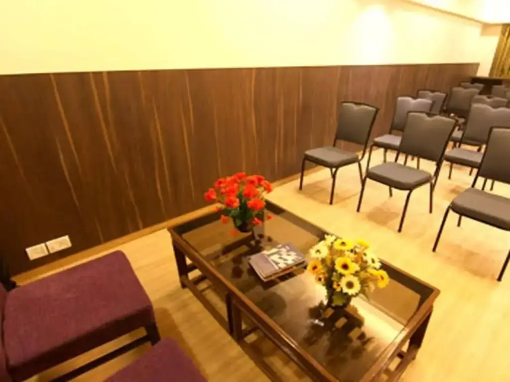 Нави-Мумбай: Hotel Executive Inn