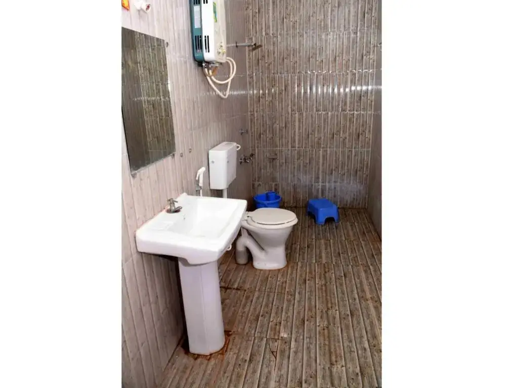 Сазан: Gir Villa Resort