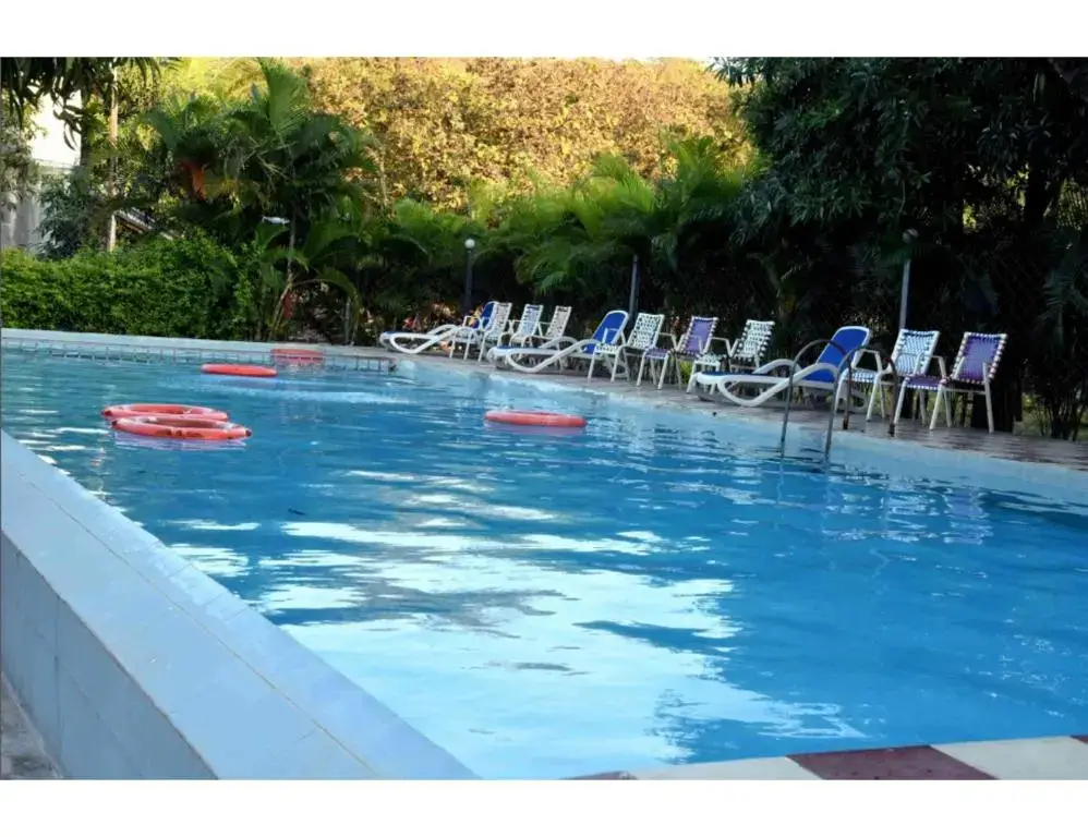 Сазан: Gir Villa Resort