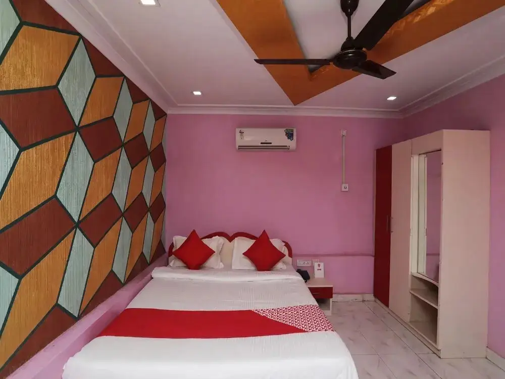 Мандармани: Hotel Megha