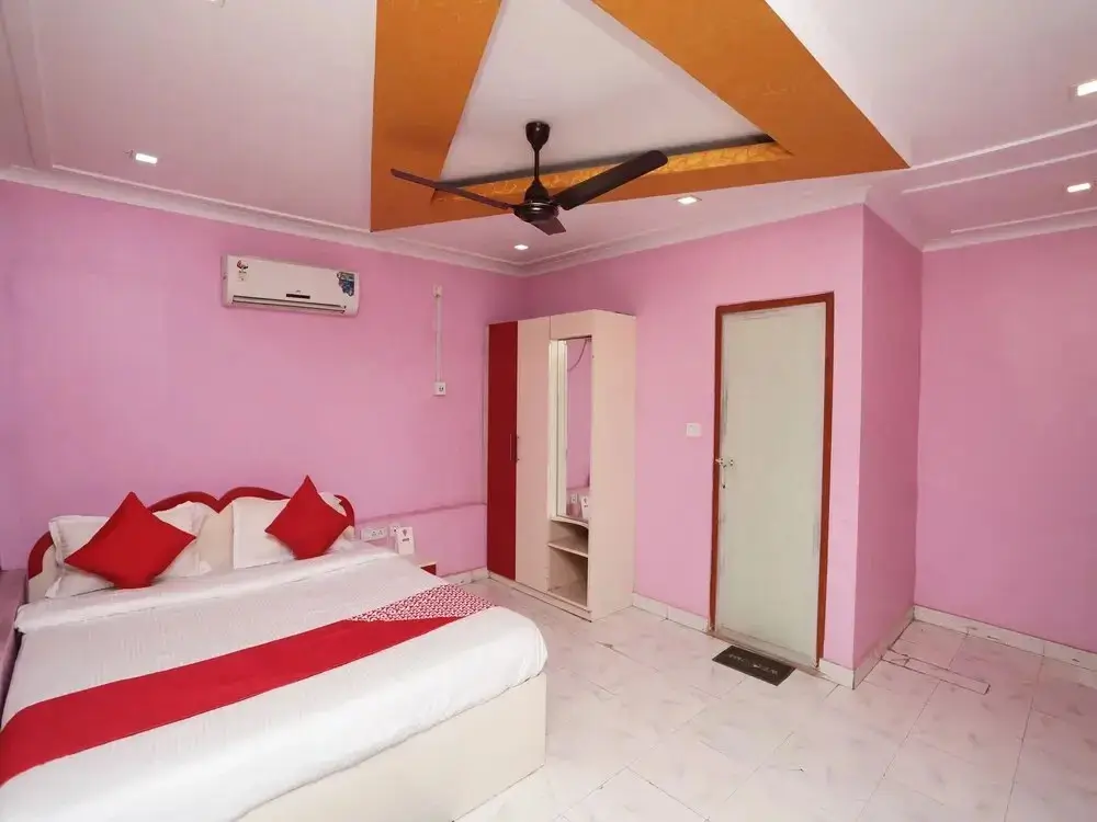 Мандармани: Hotel Megha