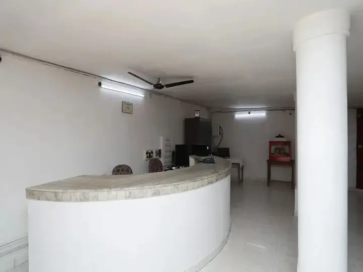 Мандармани: Hotel Megha