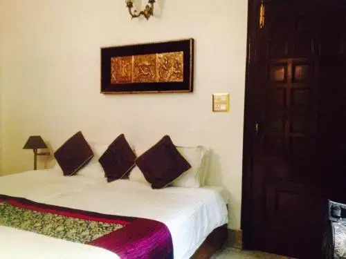 Нью-Дели: Master Bed and Breakfast