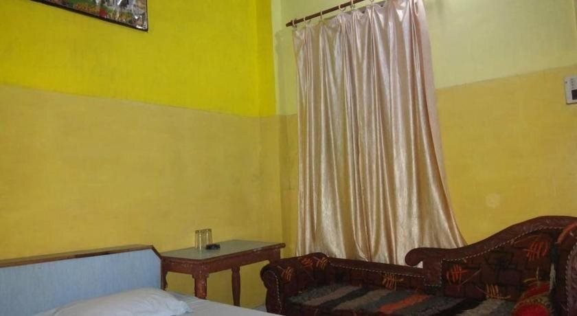 Крепость Jhansi: Hotel Vikas