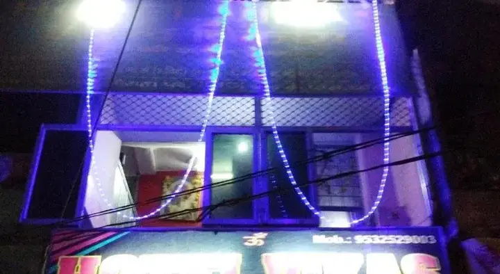 Крепость Jhansi: Hotel Vikas