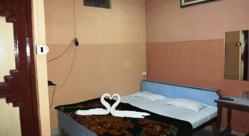Крепость Jhansi: Hotel Vikas
