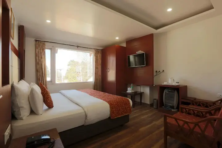 Чамба: Alps Resort Dalhousie