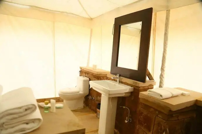 Khiyansaria: Hariyali Dhani Camps and Resorts